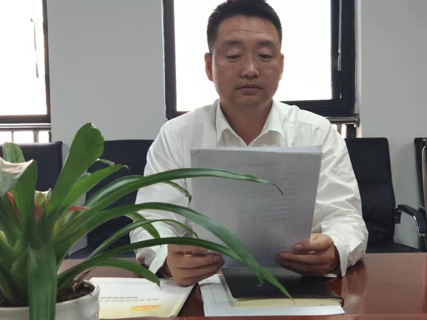 楊軍.jpg
